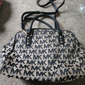 Michael kors bag black and grey gold zipper